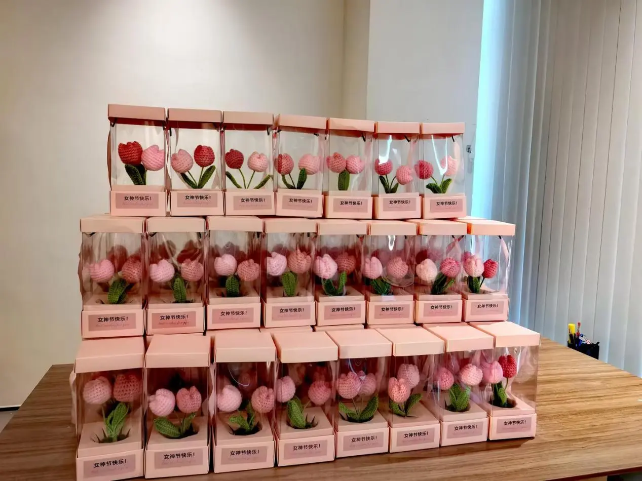 Quangong Machinery Co., Ltd. organizuje podnoszące na duchu zajęcia z okazji Dnia Kobiet, składając hołd „jej mocy”.