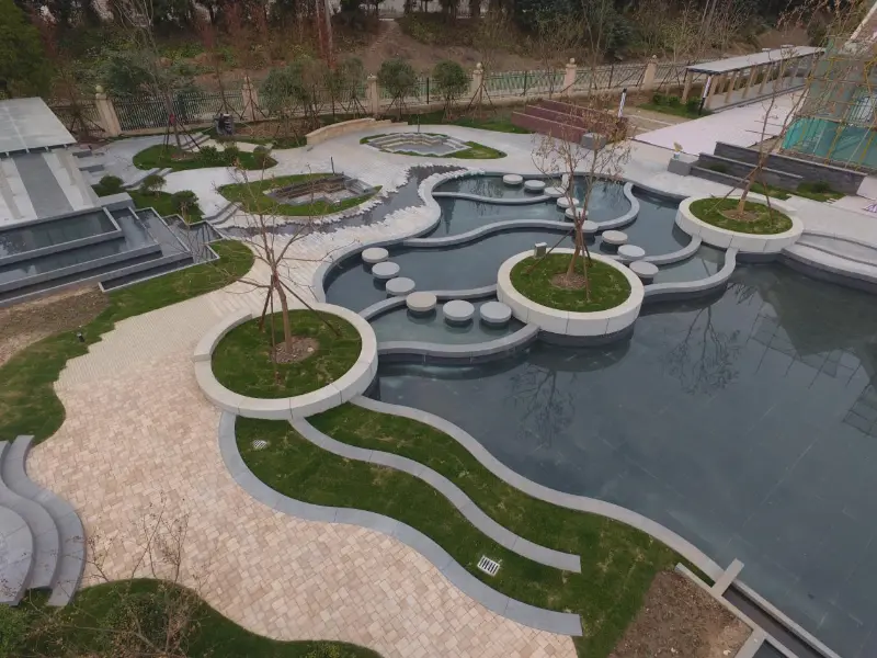 Wspieranie rozwoju infrastruktury: sprzęt do produkcji cegieł firmy Quangong Machinery Co., Ltd. zwiększa wydajną produkcję ekologicznych materiałów budowlanych