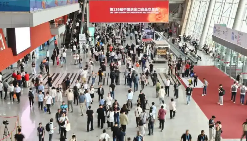 Na Targach Kantońskich firma Quangong Machinery Co., Ltd. swoją siłą zdobyła przychylność zagranicznych klientów.